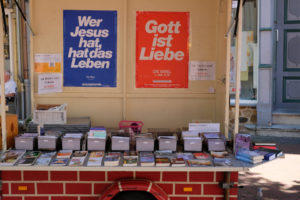 Bibel Büchertisch Osterode am Harz Anhänger